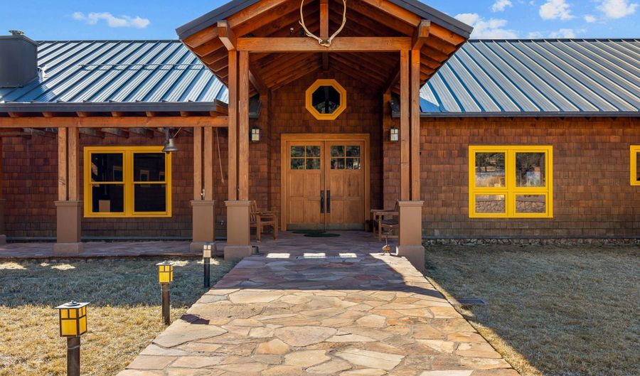 244 County Road 2117, Alpine, AZ 85920 - 3 Beds, 4 Bath