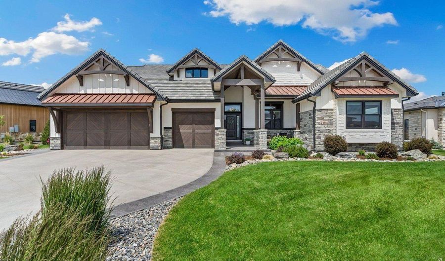 2625 Heron Lakes Pkwy, Berthoud, CO 80513 - 4 Beds, 4 Bath