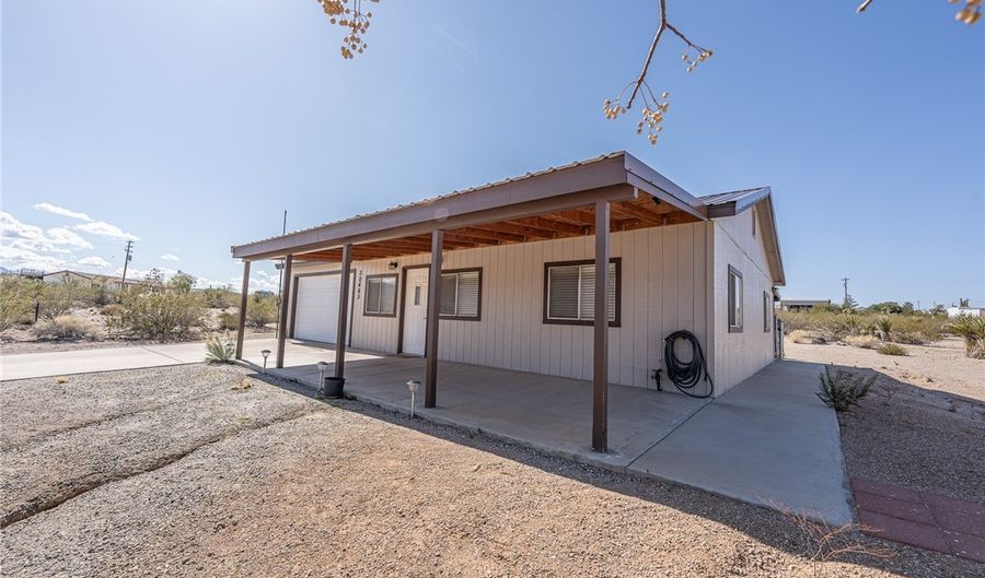 30465 N Haystack Dr, Meadview, AZ 86444 - 2 Beds, 1 Bath