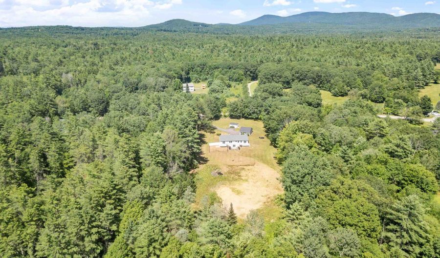 114 Farrarville Rd, Belmont, NH 03220 - 3 Beds, 2 Bath