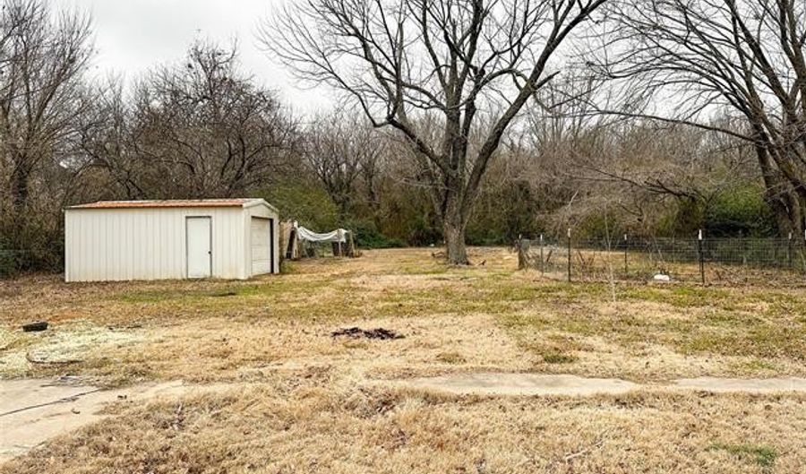 1413 S 9th, McAlester, OK 74501 - 4 Beds, 2 Bath