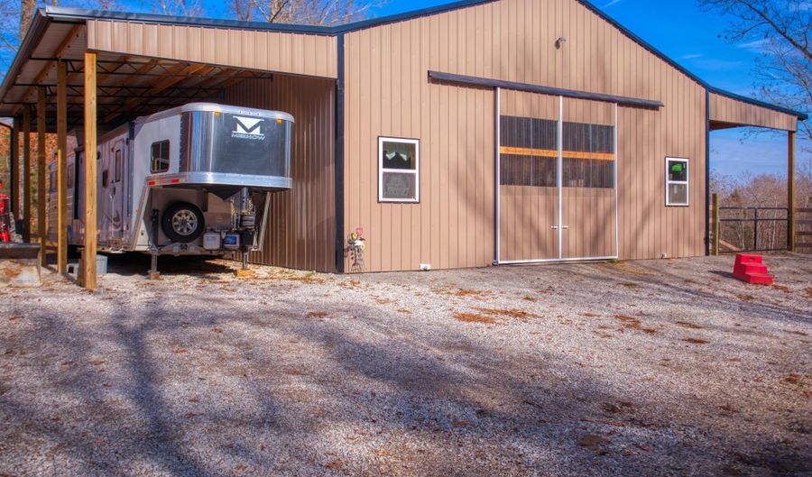 250 Briar Point Rd, Allardt, TN 38504 - 2 Beds, 2 Bath