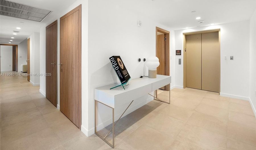 1135 103 606, Bay Harbor Islands, FL 33154 - 4 Beds, 5 Bath