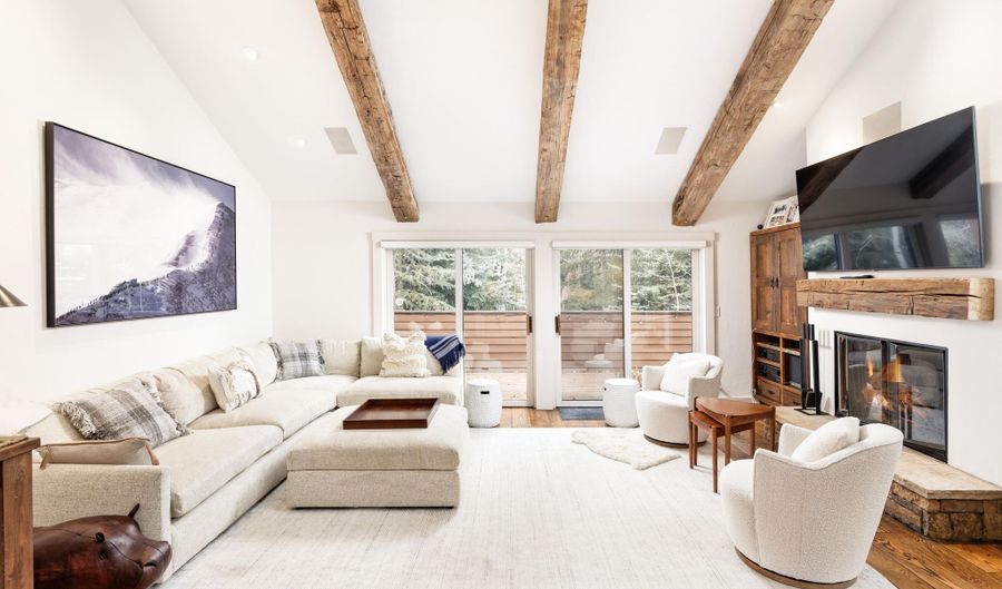 901 W Francis St, Aspen, CO 81611 - 4 Beds, 5 Bath