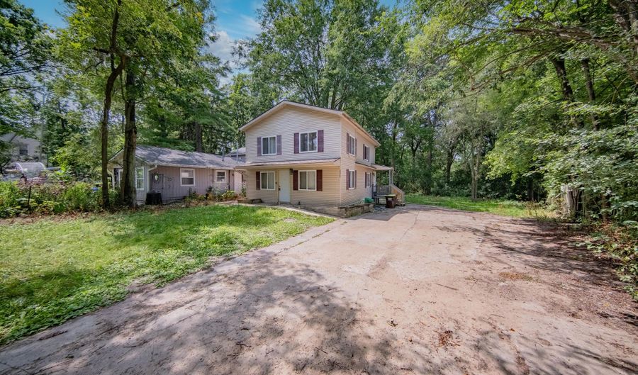 2472 Hawks Ave 2, Ann Arbor, MI 48108 - 2 Beds, 1 Bath