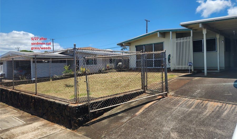 1984 Hoohai St, Pearl City, HI 96782 - 3 Beds, 3 Bath