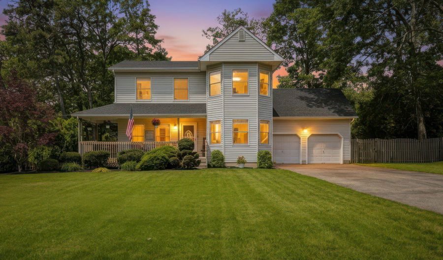 482 Clifton Ave, Bayville, NJ 08721 - 3 Beds, 3 Bath