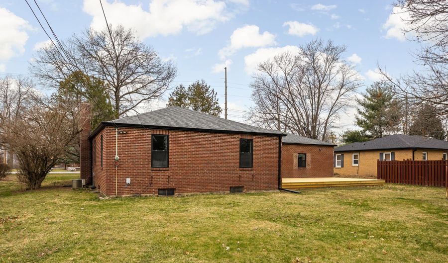 5343 Allisonville Rd, Indianapolis, IN 46220 - 3 Beds, 1 Bath