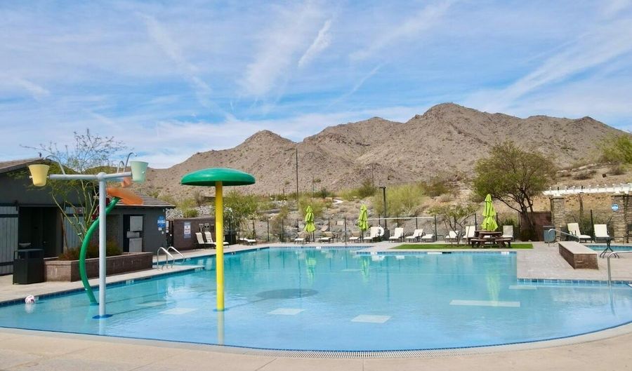 2364 N 212th Ave, Buckeye, AZ 85396 - 3 Beds, 3 Bath