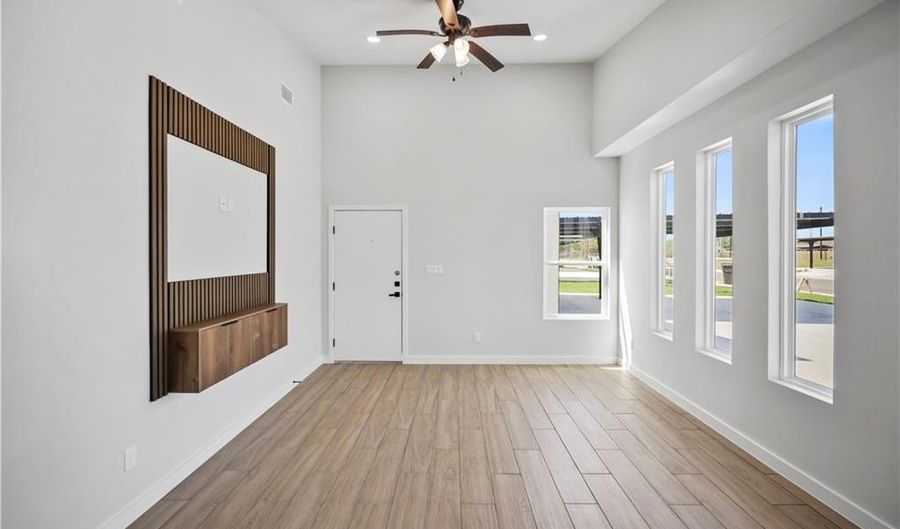 1410 S Michigan St 1, Alton, TX 78573 - 2 Beds, 2 Bath