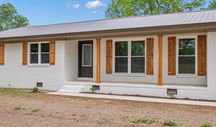 10674 US Highway 278 W, Altoona, AL 35952 - 4 Beds, 3 Bath