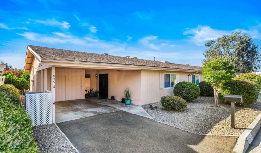 1896 Fairway Park A, Escondido, CA 92026 - 2 Beds, 2 Bath
