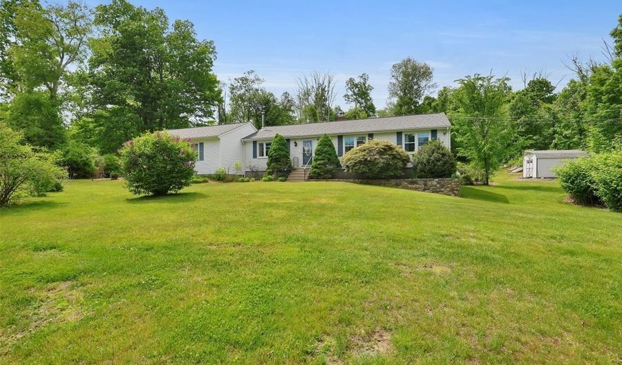 445 Windham Ave, Colchester, CT 06415 - 3 Beds, 2 Bath