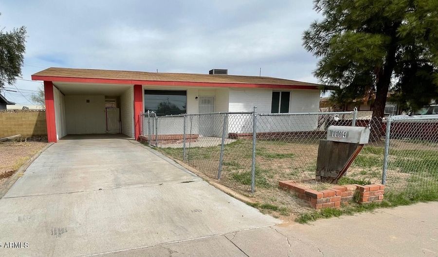 1104 E YUCCA St, Casa Grande, AZ 85122 - 3 Beds, 2 Bath