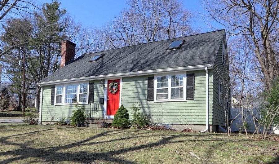 67 Bond St, Needham, MA 02492 - 4 Beds, 2 Bath