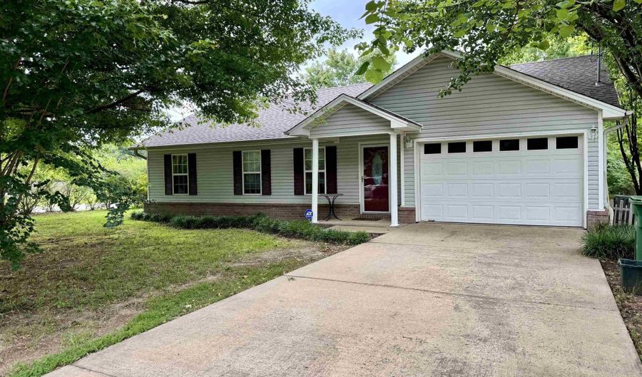 418 N Beech St, Beebe, AR 72012 - 3 Beds, 2 Bath