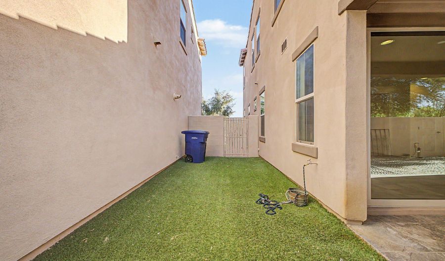 2100 W MUSKET Pl, Chandler, AZ 85286 - 4 Beds, 3 Bath