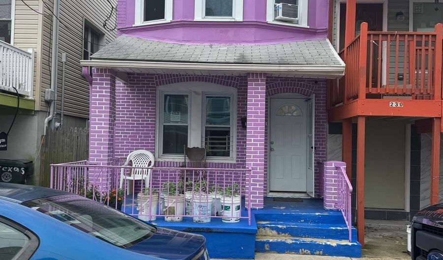 228 N TEXAS Ave, Atlantic City, NJ 08401 - 3 Beds, 2 Bath