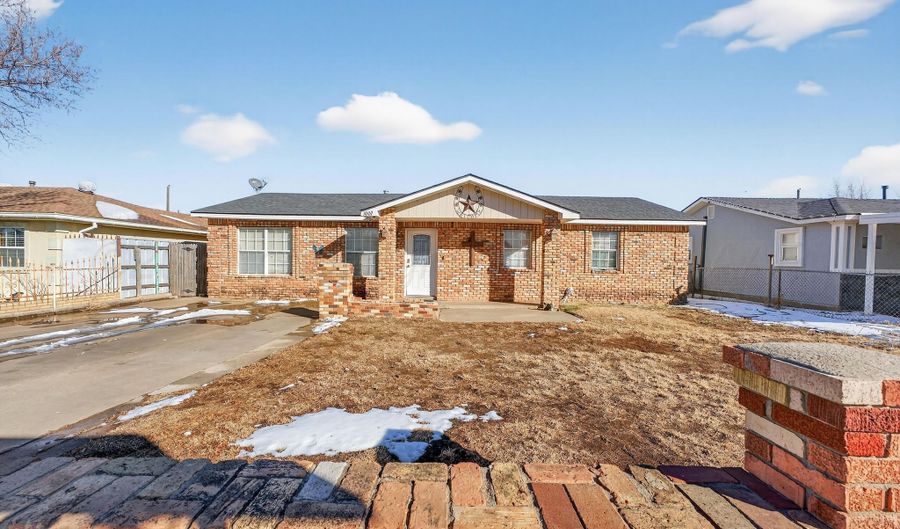 1007 TUDOR Dr, Amarillo, TX 79104 - 3 Beds, 2 Bath