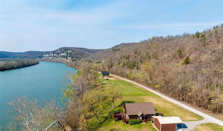 70 Joe Baker Rd, Batesville, AR 72501 - 3 Beds, 2 Bath