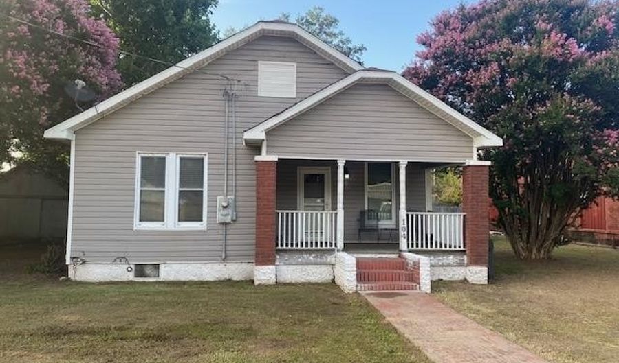 104 MAIN St, Almyra, AR 72003 - 2 Beds, 1 Bath