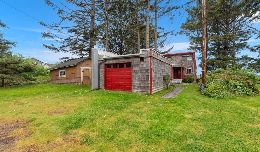 19040 Alder St, Rockaway Beach, OR 97136 - 4 Beds, 2 Bath