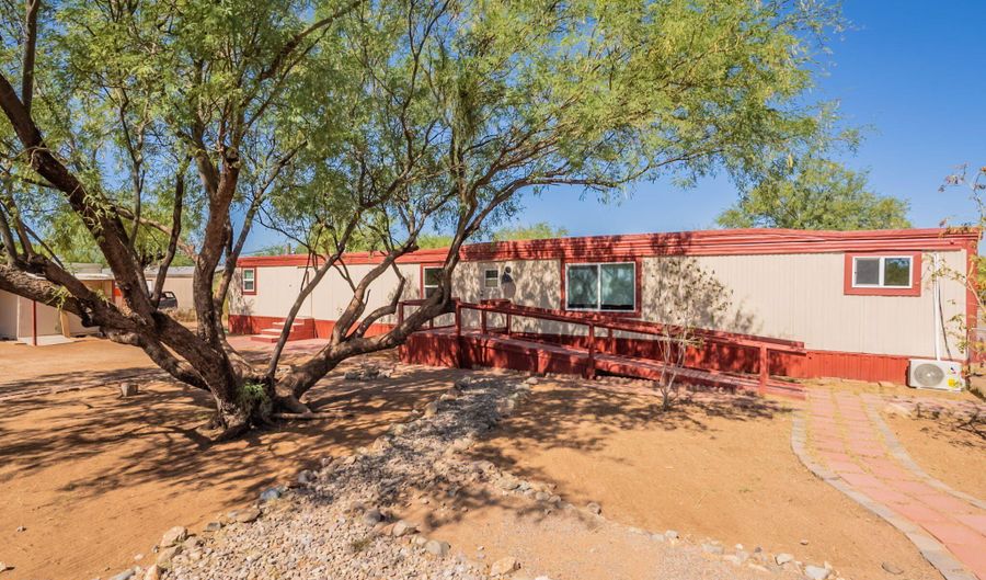 17111 S Country Club Rd E 18, Sahuarita, AZ 85629 - 3 Beds, 2 Bath