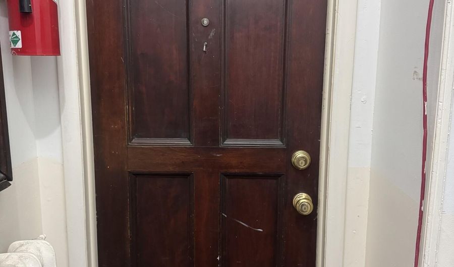 133 S Lake Ave 2, Albany, NY 12208 - 2 Beds, 1 Bath