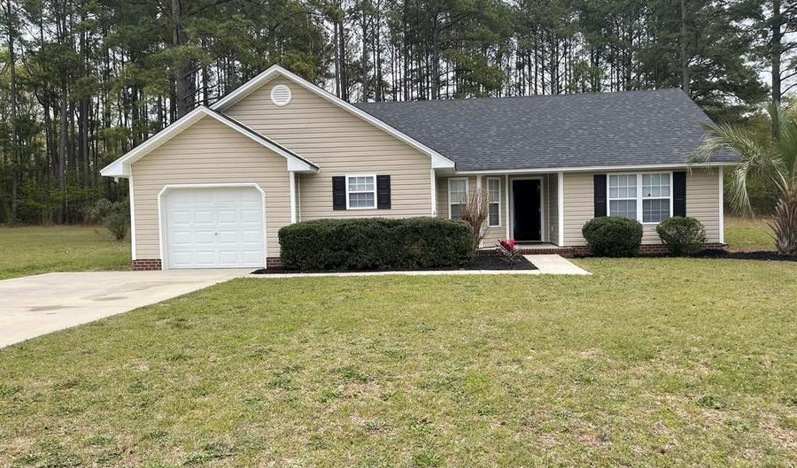 3445 Traditions Pl, Dalzell, SC 29040 - 3 Beds, 2 Bath