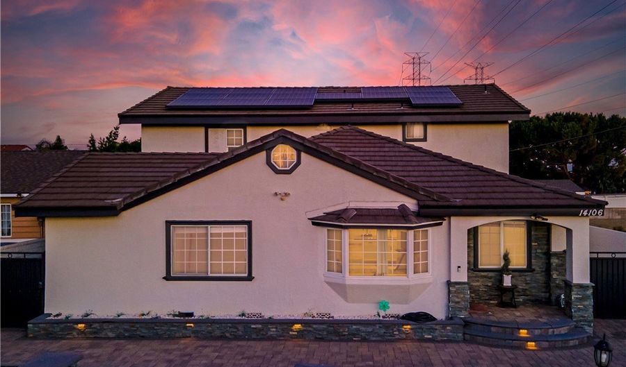 14106 Gruen St, Arleta, CA 91331 - 7 Beds, 4 Bath