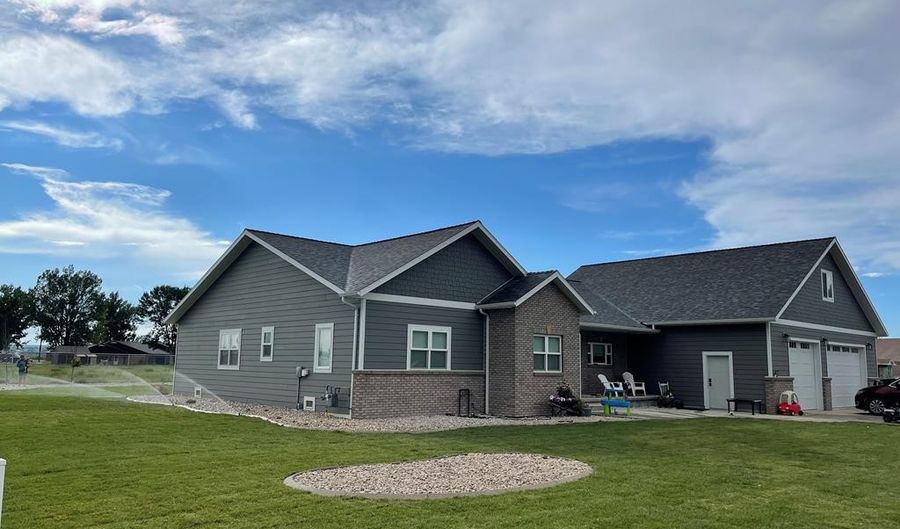 75 Legacy Ct, Lovell, WY 82431 - 4 Beds, 3 Bath