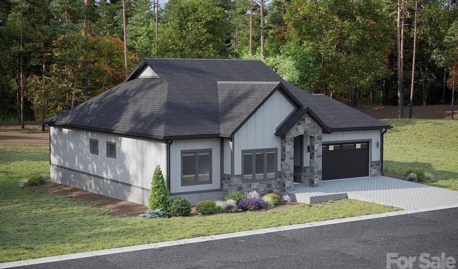 333 Avery Trail Dr, Arden, NC 28704 - 3 Beds, 3 Bath