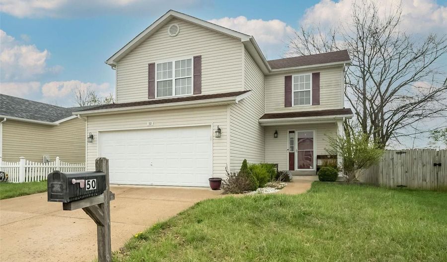 50 Silver Spur Dr, Winfield, MO 63389 - 4 Beds, 3 Bath