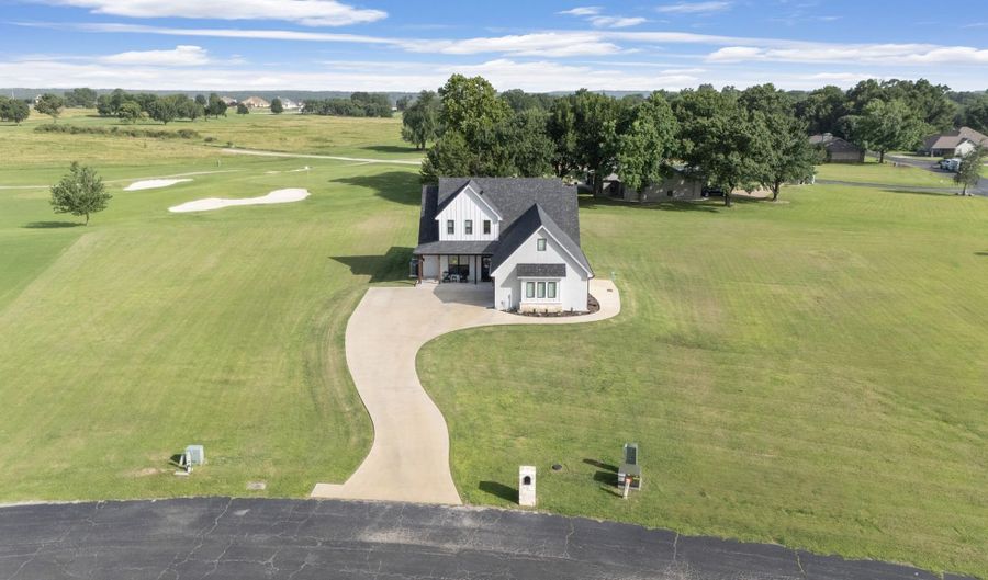 451730 Congressional, Afton, OK 74331 - 3 Beds, 3 Bath
