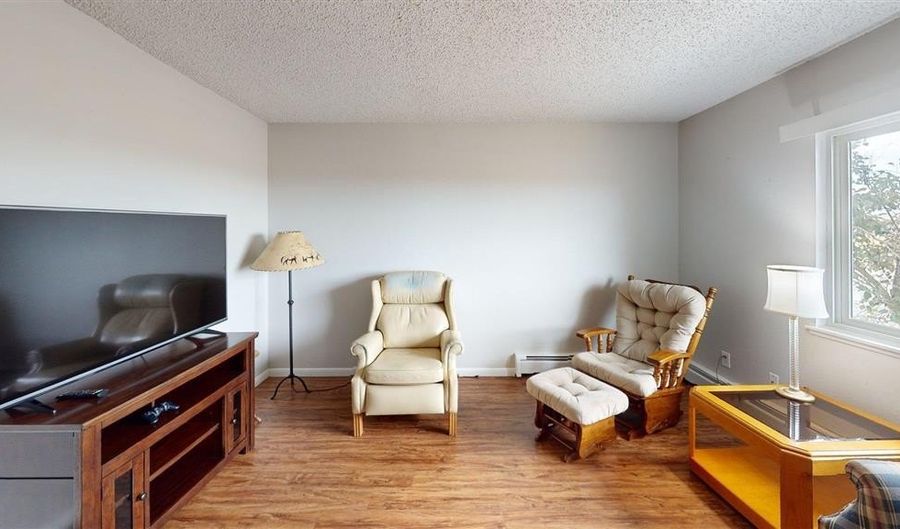 2940 Sheridan Ave, Cody, WY 82414 - 3 Beds, 2 Bath