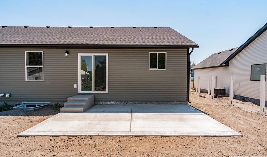 1307 Harris Loop, Blackfoot, ID 83221 - 3 Beds, 2 Bath
