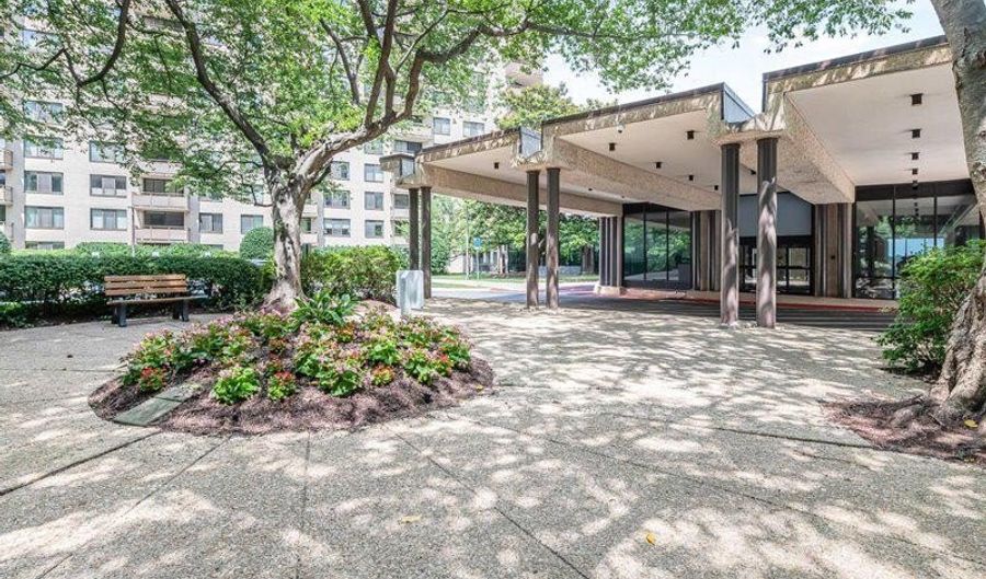 5225 POOKS HILL Rd 1321N, Bethesda, MD 20814 - 1 Beds, 1 Bath