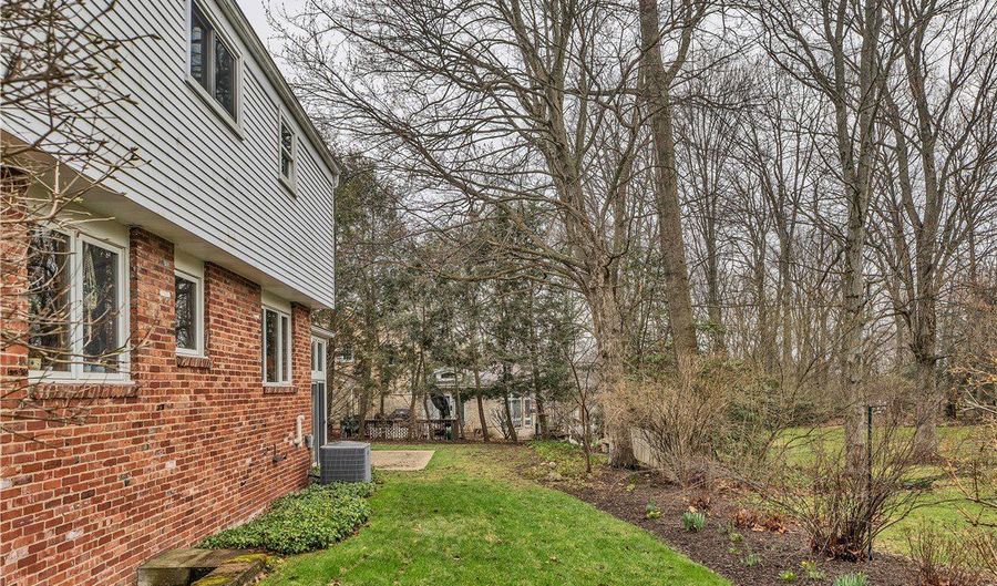 1103 Covington Pl, Allison Park, PA 15101 - 5 Beds, 0 Bath