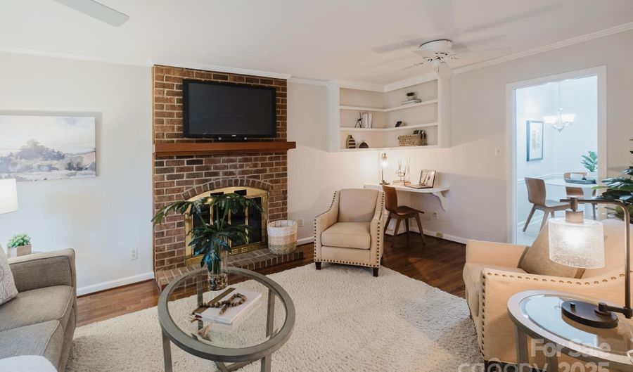 1224 Brockton Ln, Charlotte, NC 28226 - 4 Beds, 3 Bath