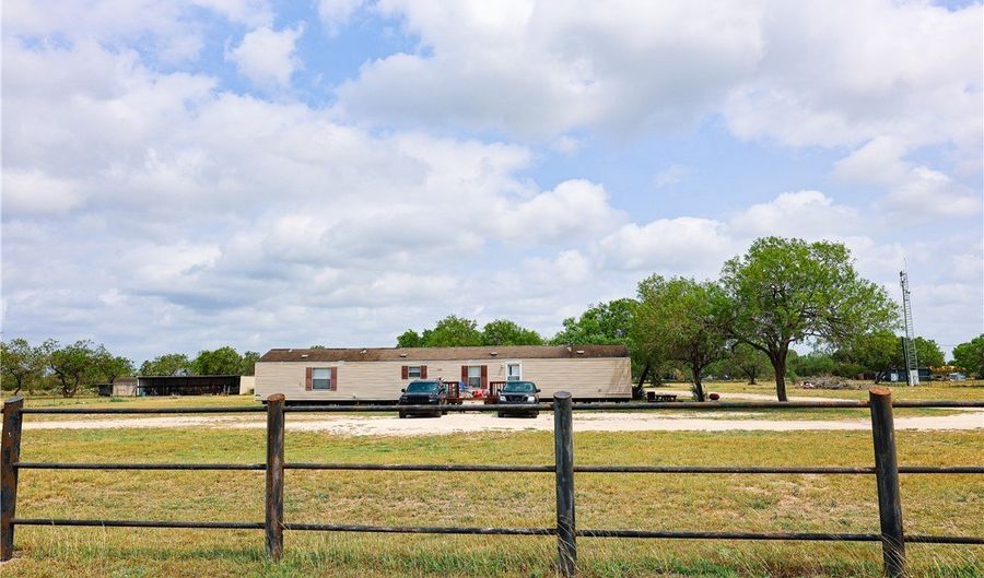 County Road 120, Alice, TX 78332 - 3 Beds, 2 Bath