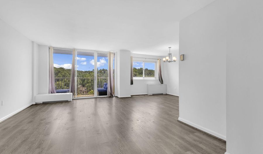 1225 MARTHA CUSTIS Dr 914, Alexandria, VA 22302 - 1 Beds, 1 Bath