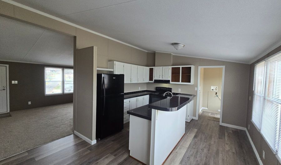 22197 GUILFORD Dr, Abingdon, VA 24210 - 3 Beds, 2 Bath