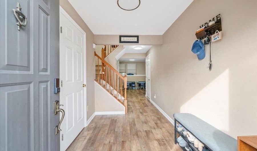 204 BARCLAY Dr, Hockessin, DE 19707 - 3 Beds, 3 Bath