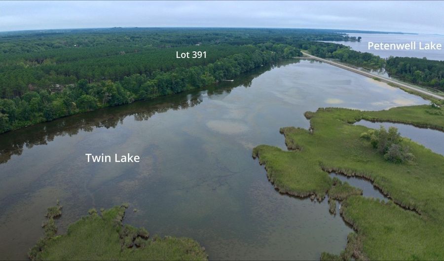 391 Twin Lakes Trl, Nekoosa, WI 54457 - 0 Beds, 0 Bath
