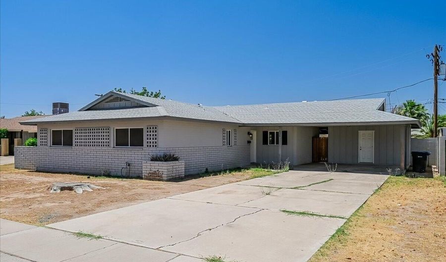 536 N CHERI LYNN Dr, Chandler, AZ 85225 - 3 Beds, 2 Bath