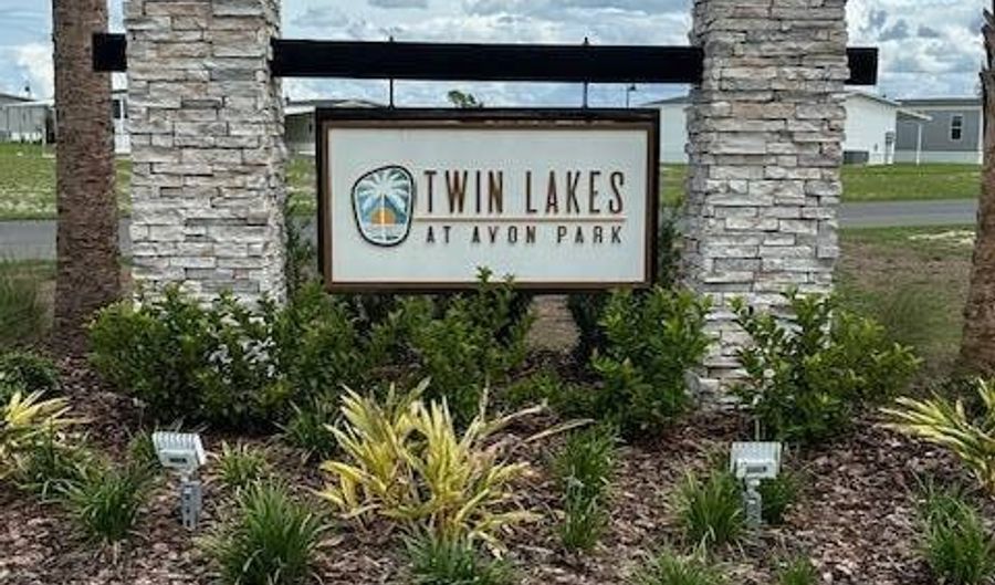 145 Corbans Way, Avon Park, FL 33825 - 3 Beds, 2 Bath