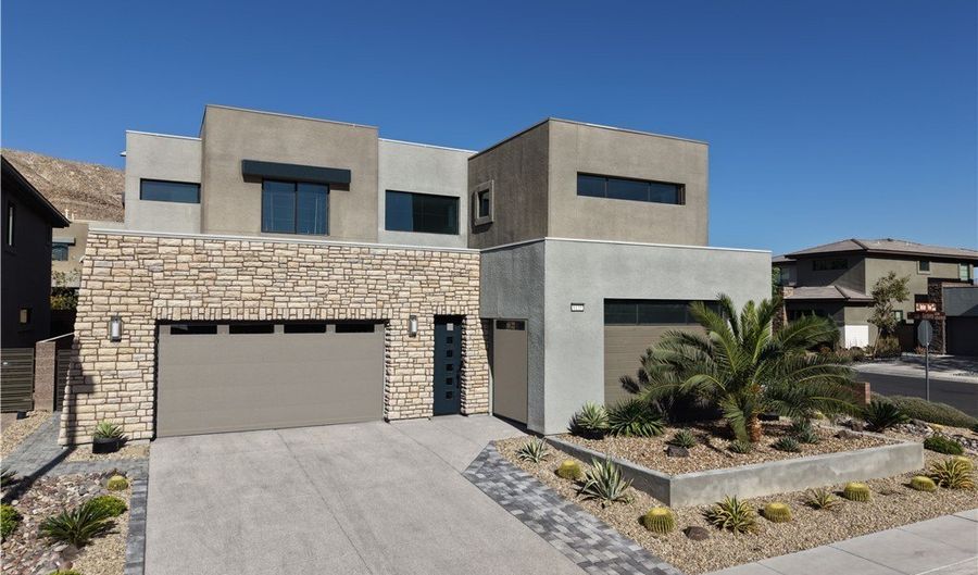 6135 Amber View St, Las Vegas, NV 89135 - 5 Beds, 5 Bath