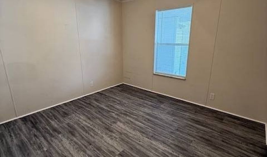570 Tulip Cir E, Auburndale, FL 33823 - 3 Beds, 2 Bath