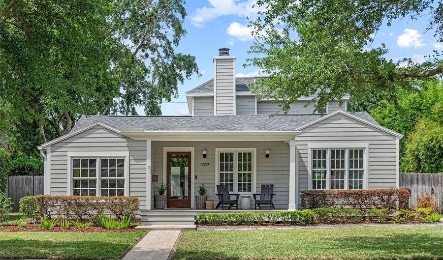 1207 W NEW HAMPSHIRE St, Orlando, FL 32804 - 4 Beds, 3 Bath