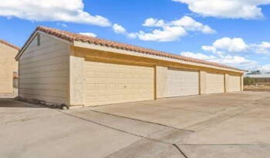 1666 PALMA, Bullhead City, AZ 86442 - 2 Beds, 3 Bath
